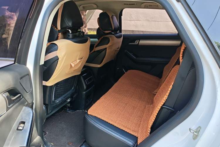 Used BYD Tang 2019 2.0T Automatic SmartConnect Luxury 7-Seater China VI Standard Left Rear Seat