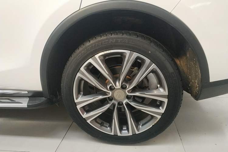 Used BYD Tang 2019 2.0T Automatic SmartConnect Prestige 7-Seater China VI Standard Left Rear Wheel Hub