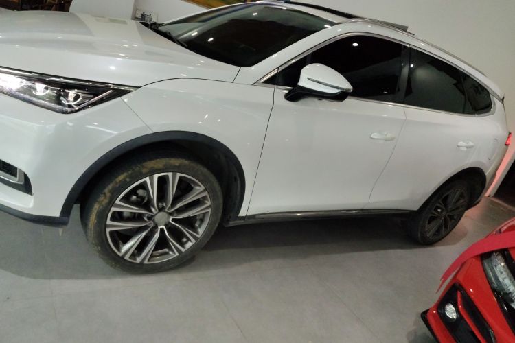 Used BYD Tang 2019 2.0T Automatic SmartConnect Prestige 5-Seater China VI Standard Left Side