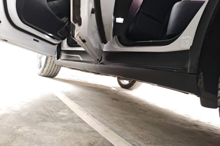 Used BYD Tang 2019 2.0T Automatic SmartConnect Prestige 5-Seater China VI Standard Left Side Sill