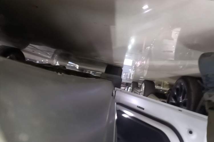 Used BYD Tang 2019 2.0T Automatic SmartConnect Luxury 7-Seater China VI Standard Left Side Sill