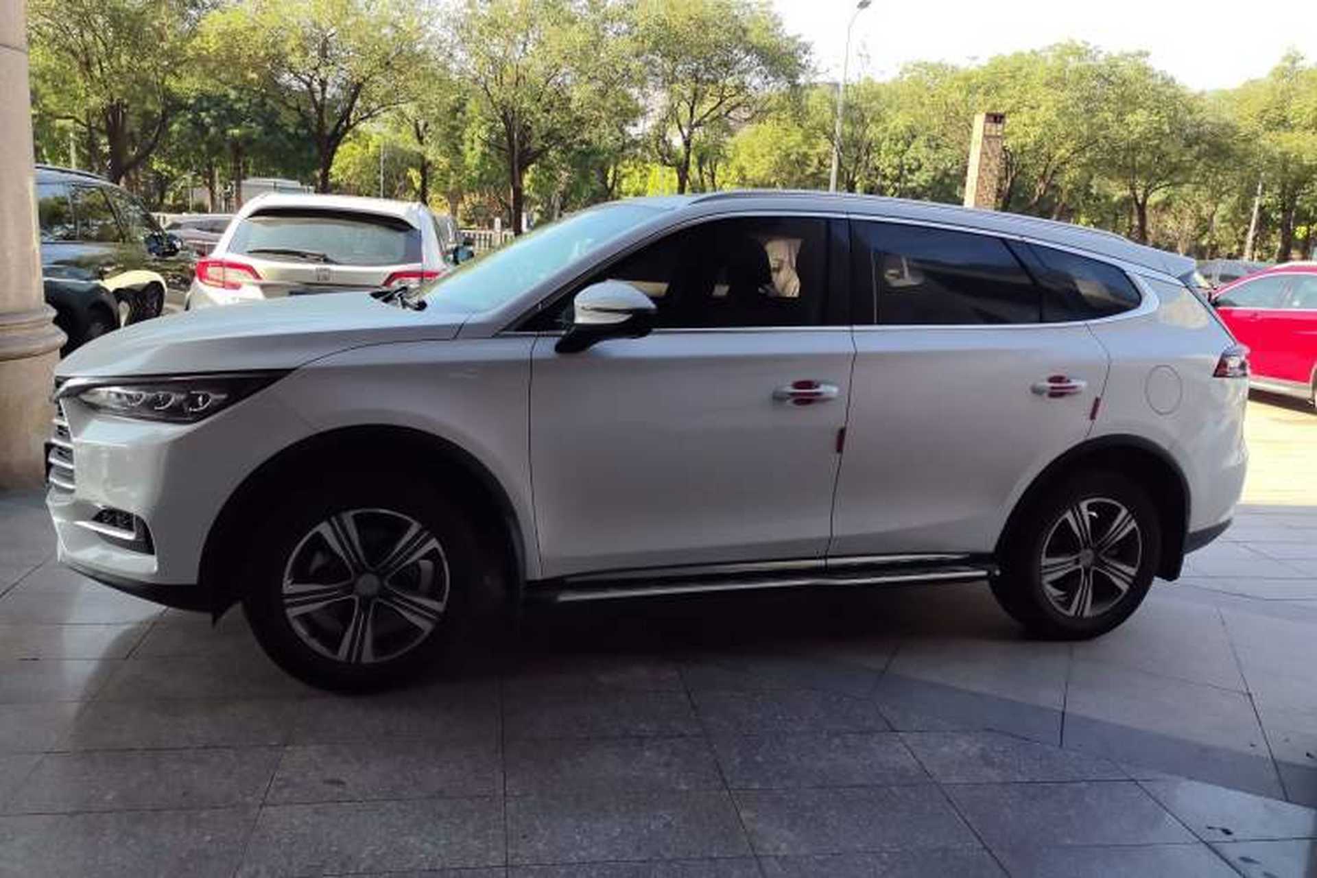 Used BYD Tang 2019 2.0T Automatic SmartConnect Luxury Edition 5 Seats China VI Standard Left Side