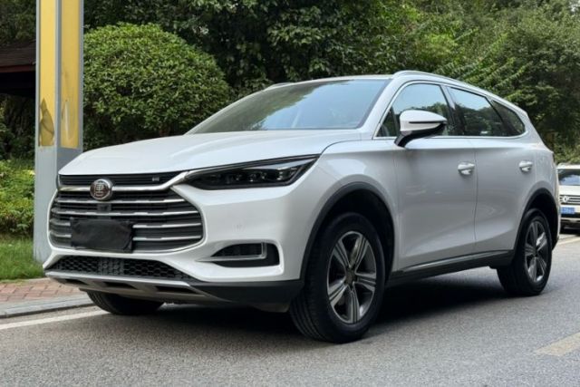 Used BYD Tang 2019 2.0T Automatic SmartConnect Luxury Edition 5 Seats China VI Standard