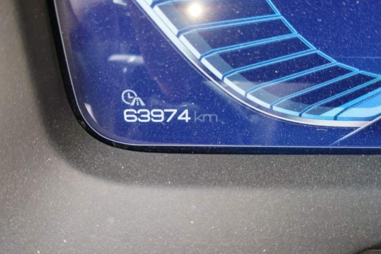 Used BYD Tang 2019 2.0T Automatic SmartConnect Luxury 7-Seater China VI Standard Odometer Close Up
