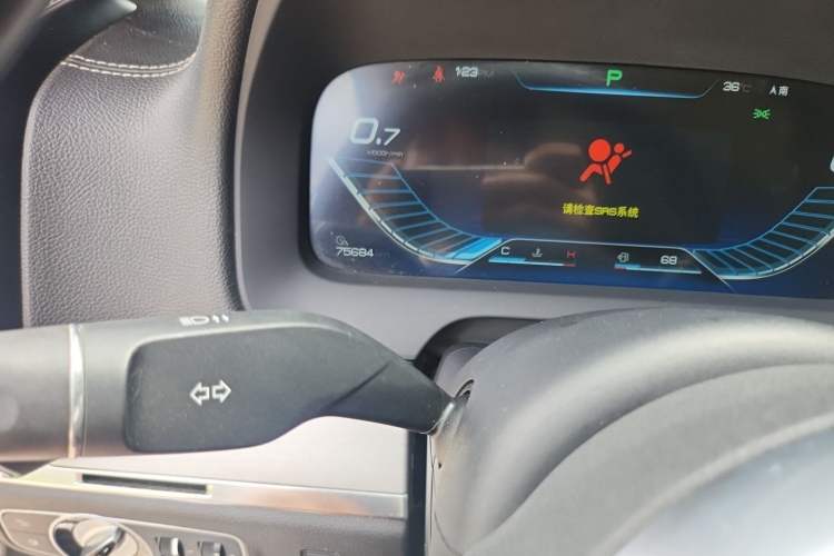 Used BYD Tang 2019 2.0T Automatic SmartConnect Luxury 7-Seater China VI Standard Odometer Close Up