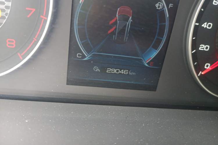 Used BYD Tang 2019 2.0T Automatic SmartConnect Prestige 5-Seater China VI Standard Odometer Close Up