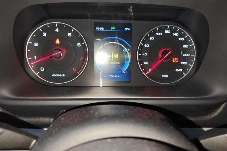 Used BYD Tang 2019 2.0T Automatic SmartConnect Prestige 7-Seater China VI Standard Odometer Close Up