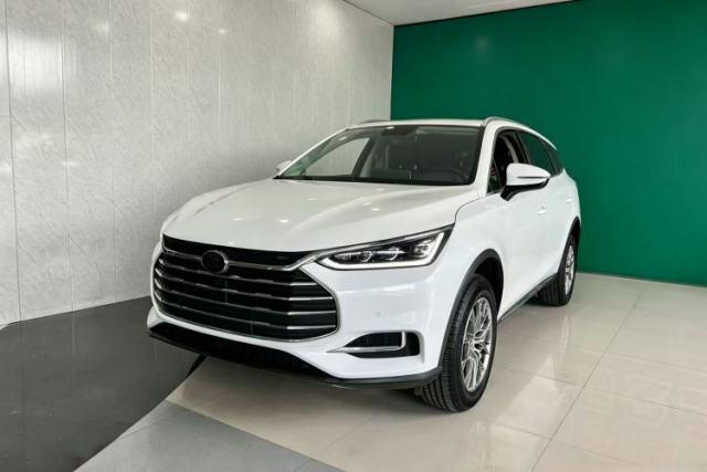 Used BYD Tang 2019 2.0T Automatic SmartConnect Luxury Edition 5 Seats China VI Standard