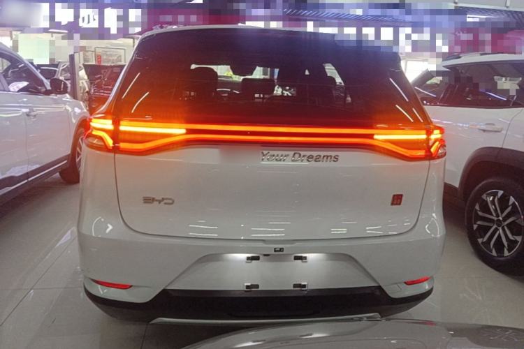 Used BYD Tang 2019 2.0T Automatic SmartConnect Luxury Version 5 Seats China VI Standard Rear