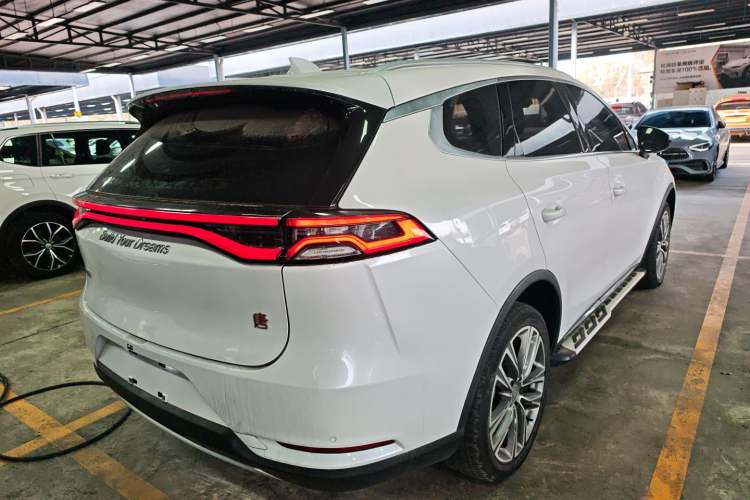Used BYD Tang 2019 2.0T Automatic SmartConnect Luxury 7-Seater China VI Standard Rear Right 45 Deg