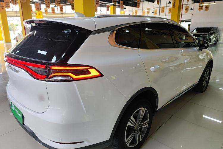 Used BYD Tang 2019 2.0T Automatic SmartConnect Luxury Edition 5 Seats China VI Standard Rear Right 45 Deg