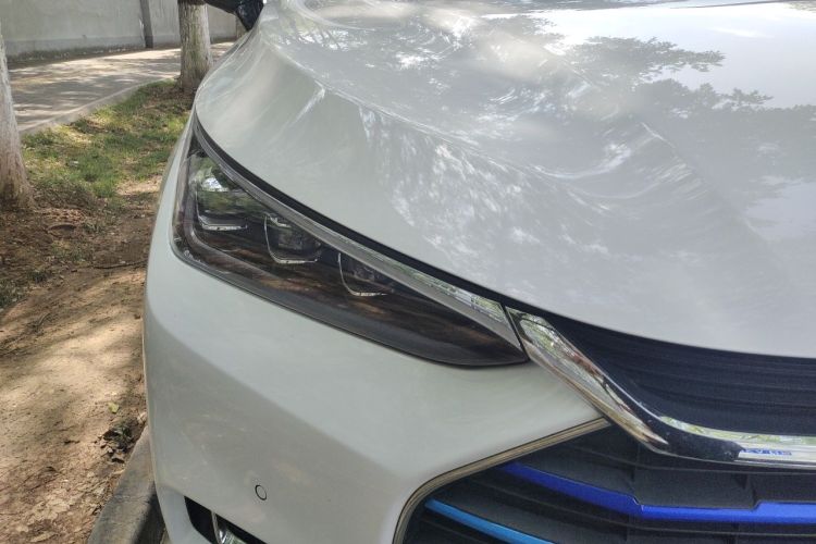 Used BYD Tang 2019 2.0T Automatic SmartConnect Prestige 7-Seater China VI Standard Right Front Headlight