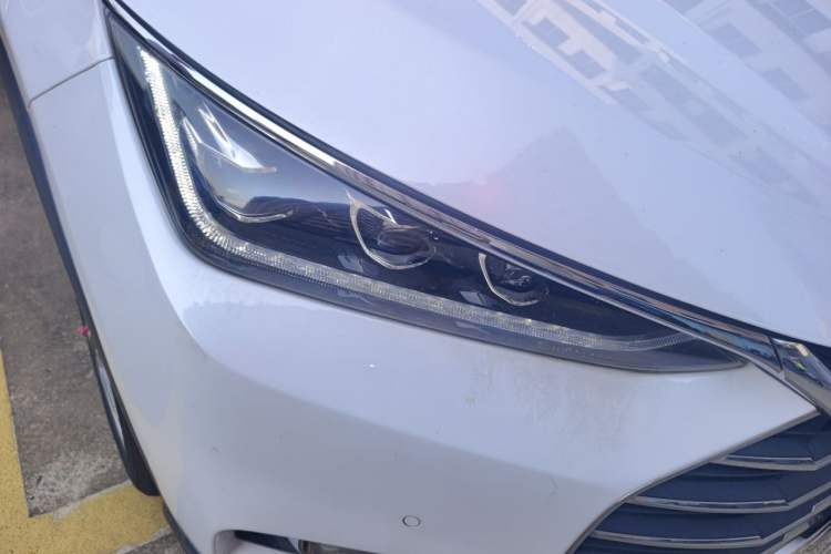 Used BYD Tang 2019 2.0T Automatic SmartConnect Prestige 5-Seater China VI Standard Right Front Headlight