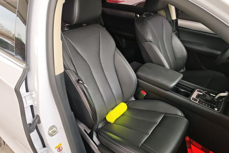 Used BYD Tang 2019 2.0T Automatic SmartConnect Prestige 5-Seater China VI Standard Right Front Seat