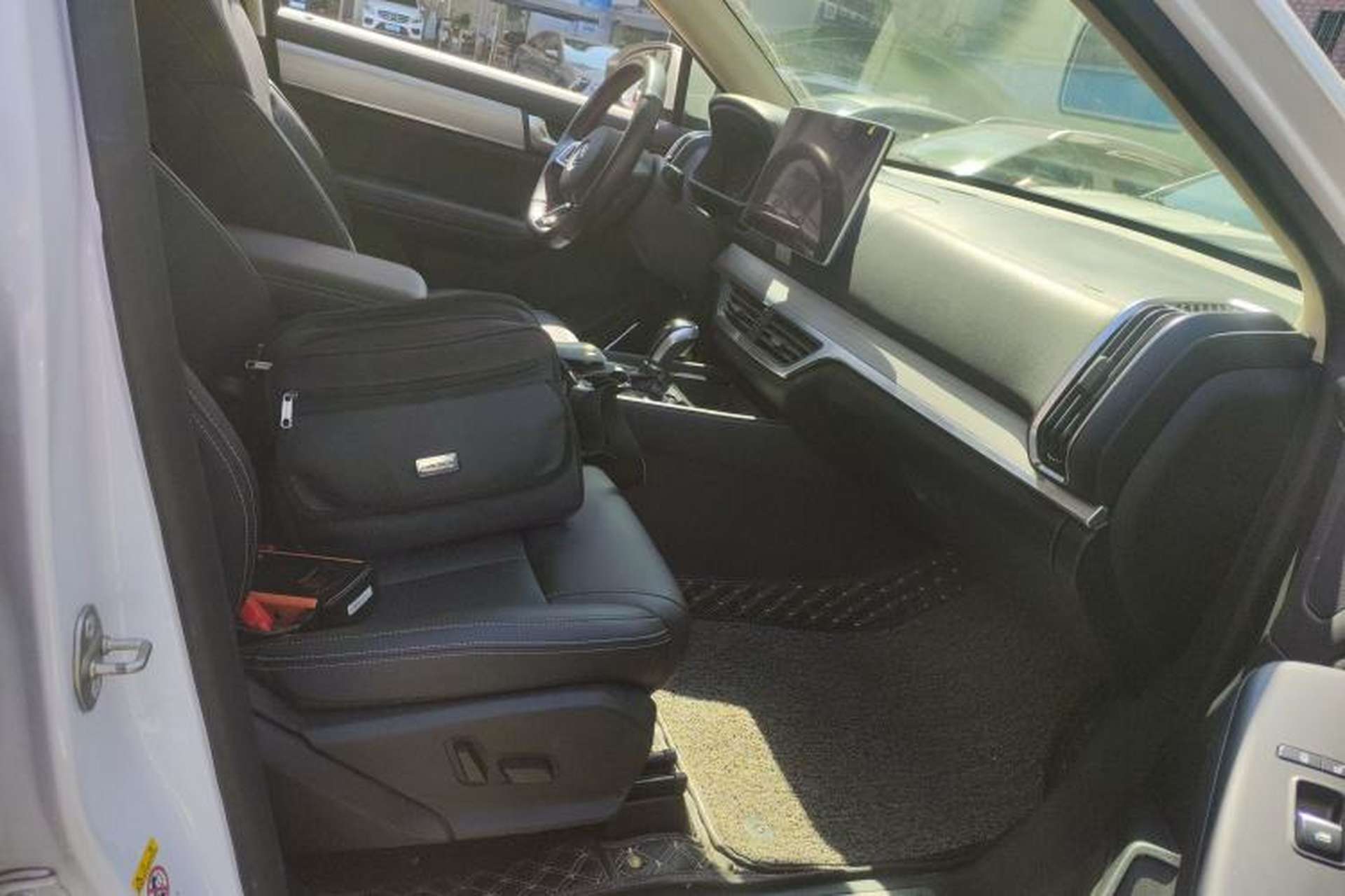 Used BYD Tang 2019 2.0T Automatic SmartConnect Prestige 5-Seater China VI Standard Right Front Seat