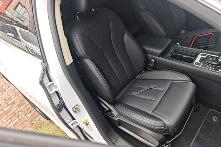 Used BYD Tang 2019 2.0T Automatic SmartConnect Luxury Edition 5 Seats China VI Standard Right Front Seat