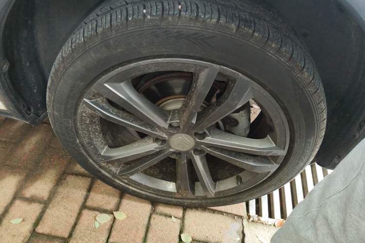 Used BYD Tang 2019 2.0T Automatic SmartConnect Luxury 7-Seater China VI Standard Right Front Wheel Hub