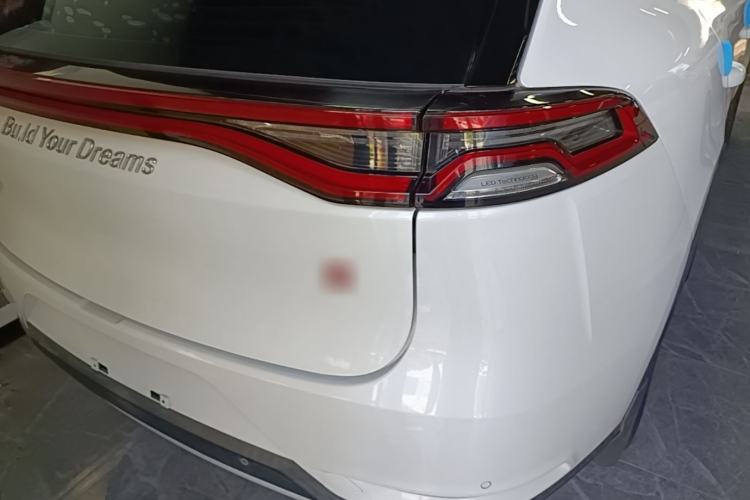 Used BYD Tang 2019 2.0T Automatic SmartConnect Luxury Edition 7 Seats China VI Standard Right Rear Taillight