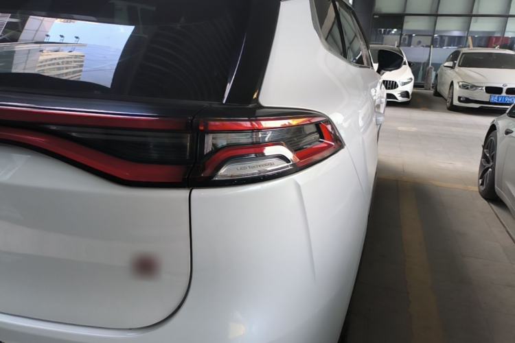 Used BYD Tang 2019 2.0T Automatic SmartConnect Prestige 7-Seater China VI Standard Right Rear Taillight