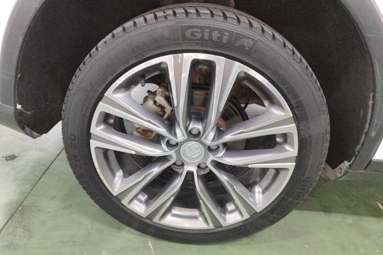Used BYD Tang 2019 2.0T Automatic SmartConnect Prestige 5-Seater China VI Standard Right Rear Wheel Hub