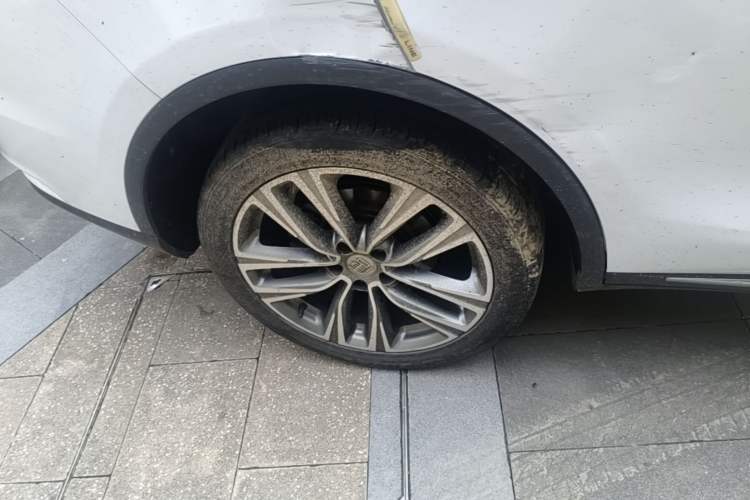 Used BYD Tang 2019 2.0T Automatic SmartConnect Luxury 7-Seater China VI Standard Right Rear Wheel Hub