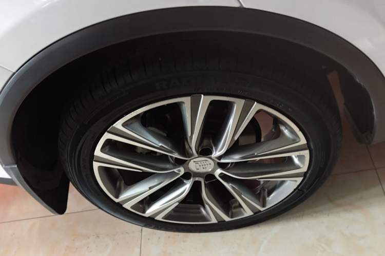 Used BYD Tang 2019 2.0T Automatic SmartConnect Prestige 7-Seater China VI Standard Right Rear Wheel Hub