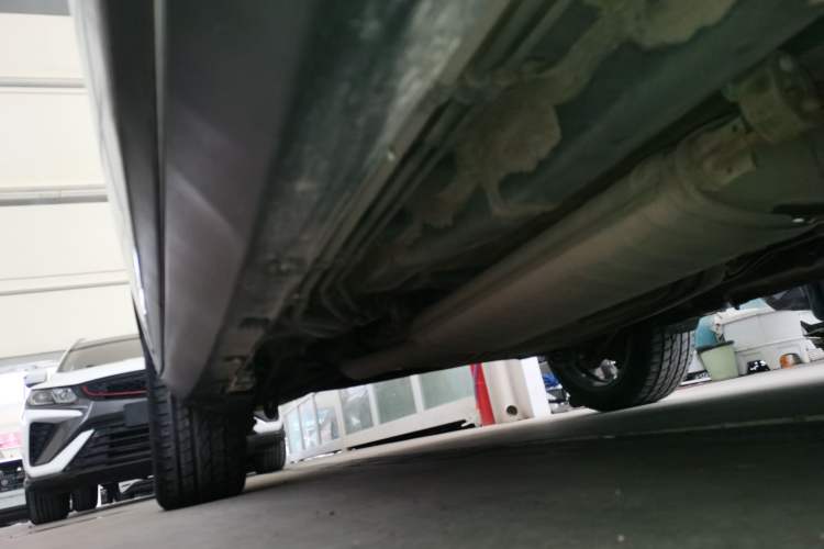 Used BYD Tang 2019 2.0T Automatic SmartConnect Prestige 7-Seater China VI Standard Right Side Sill
