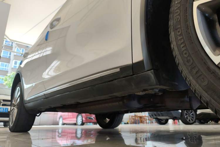 Used BYD Tang 2019 2.0T Automatic SmartConnect Prestige 5-Seater China VI Standard Right Side Sill