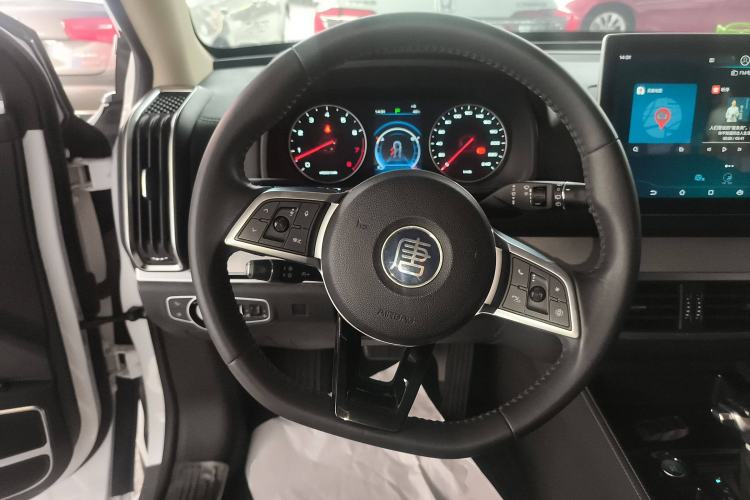 Used BYD Tang 2019 2.0T Automatic SmartConnect Prestige 7-Seater China VI Standard Steering Wheel