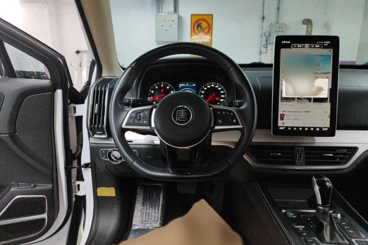 Used BYD Tang 2019 2.0T Automatic SmartConnect Prestige 5-Seater China VI Standard Steering Wheel