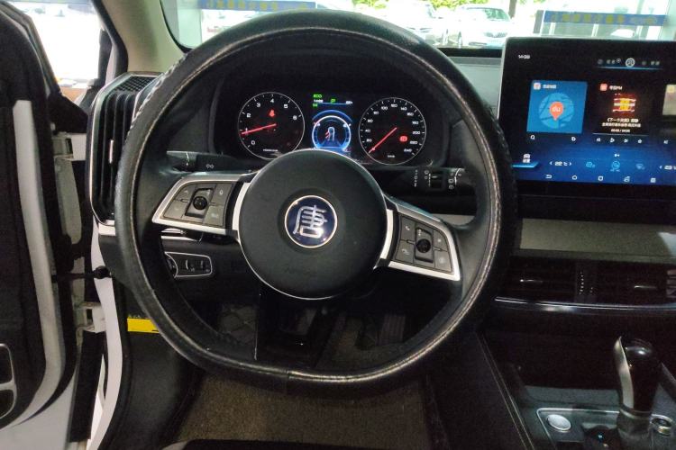 Used BYD Tang 2019 2.0T Automatic SmartConnect Prestige 5-Seater China VI Standard Steering Wheel