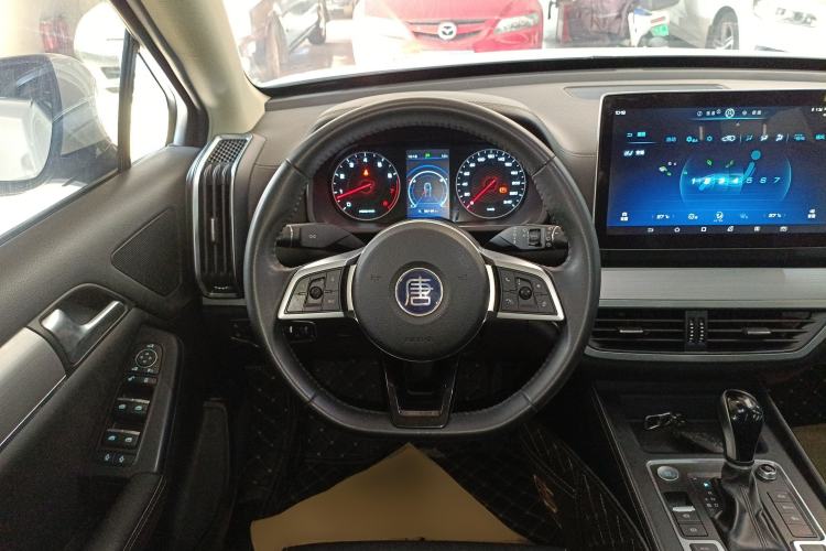 Used BYD Tang 2019 2.0T Automatic SmartConnect Luxury Edition 5 Seats China VI Standard Steering Wheel