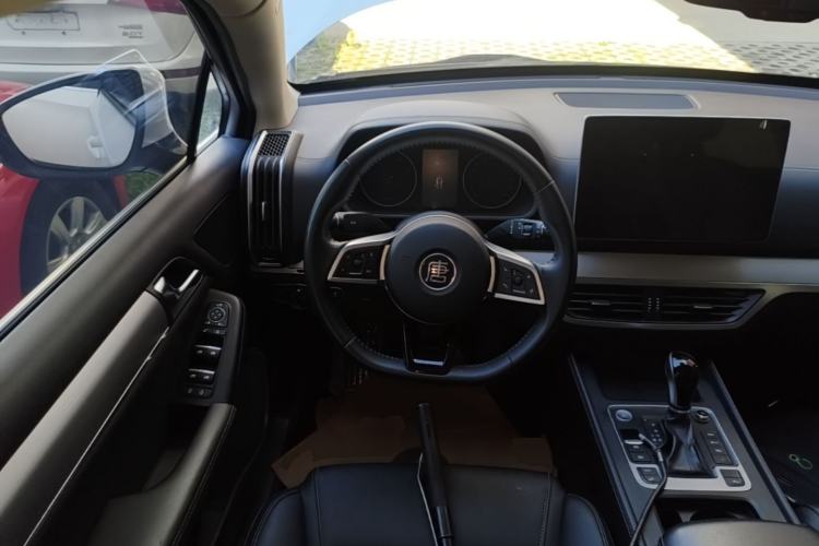 Used BYD Tang 2019 2.0T Automatic SmartConnect Luxury Edition 5 Seats China VI Standard Steering Wheel