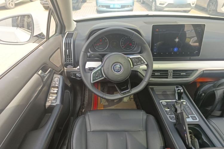 Used BYD Tang 2019 2.0T Automatic SmartConnect Prestige 5-Seater China VI Standard Steering Wheel