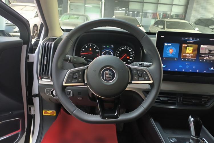 Used BYD Tang 2019 2.0T Automatic SmartConnect Prestige 7-Seater China VI Standard Steering Wheel