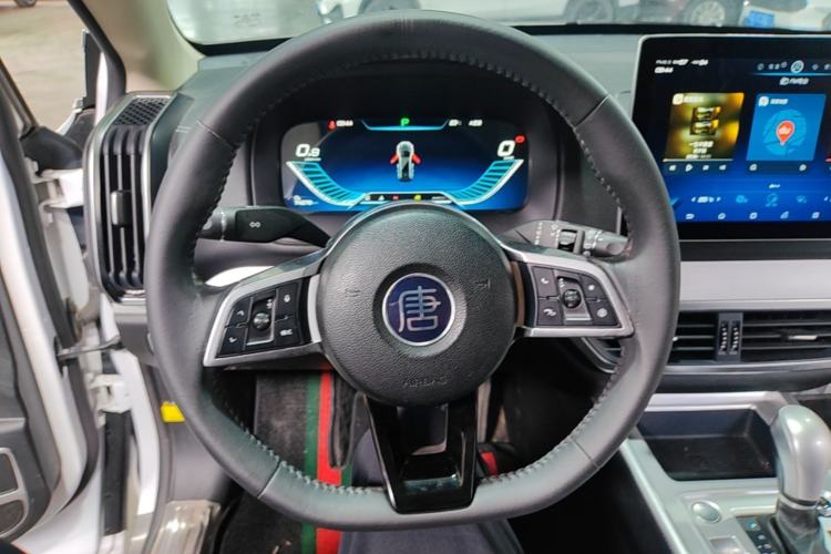 Used BYD Tang 2019 2.0T Automatic SmartConnect Luxury 7-Seater China VI Standard Steering Wheel
