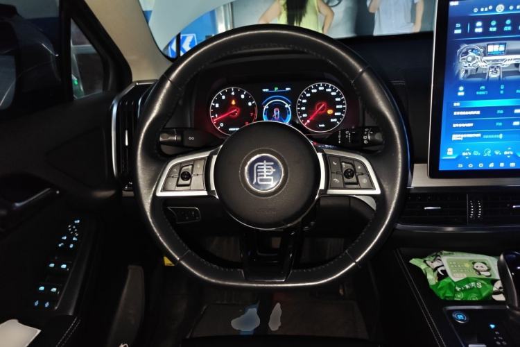 Used BYD Tang 2019 2.0T Automatic SmartConnect Prestige 7-Seater China VI Standard Steering Wheel