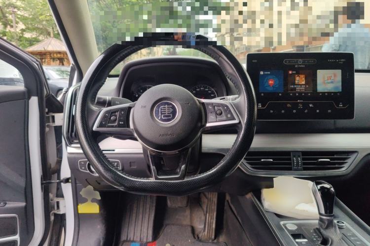 Used BYD Tang 2019 2.0T Automatic SmartConnect Prestige 7-Seater China VI Standard Steering Wheel