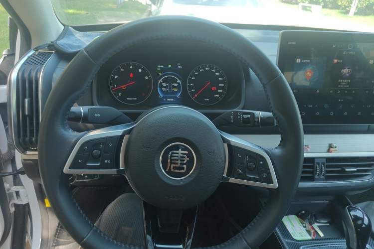 Used BYD Tang 2019 2.0T Automatic SmartConnect Prestige 5-Seater China VI Standard Steering Wheel