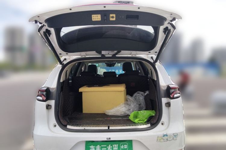 Used BYD Tang 2019 2.0T Automatic SmartConnect Luxury 7-Seater China VI Standard Trunk