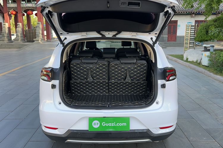 Used BYD Tang 2019 2.0T Automatic SmartConnect Luxury 7-Seater China VI Standard Trunk