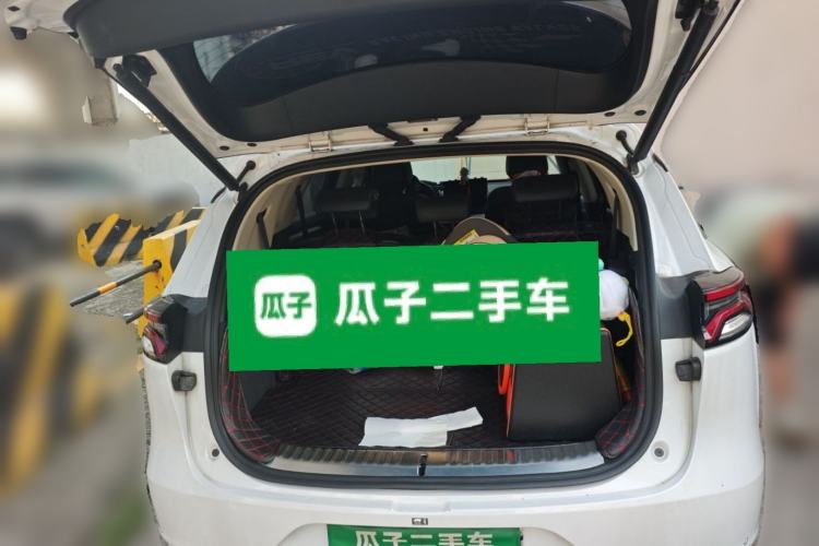 Used BYD Tang 2019 2.0T Automatic SmartConnect Luxury 7-Seater China VI Standard Trunk
