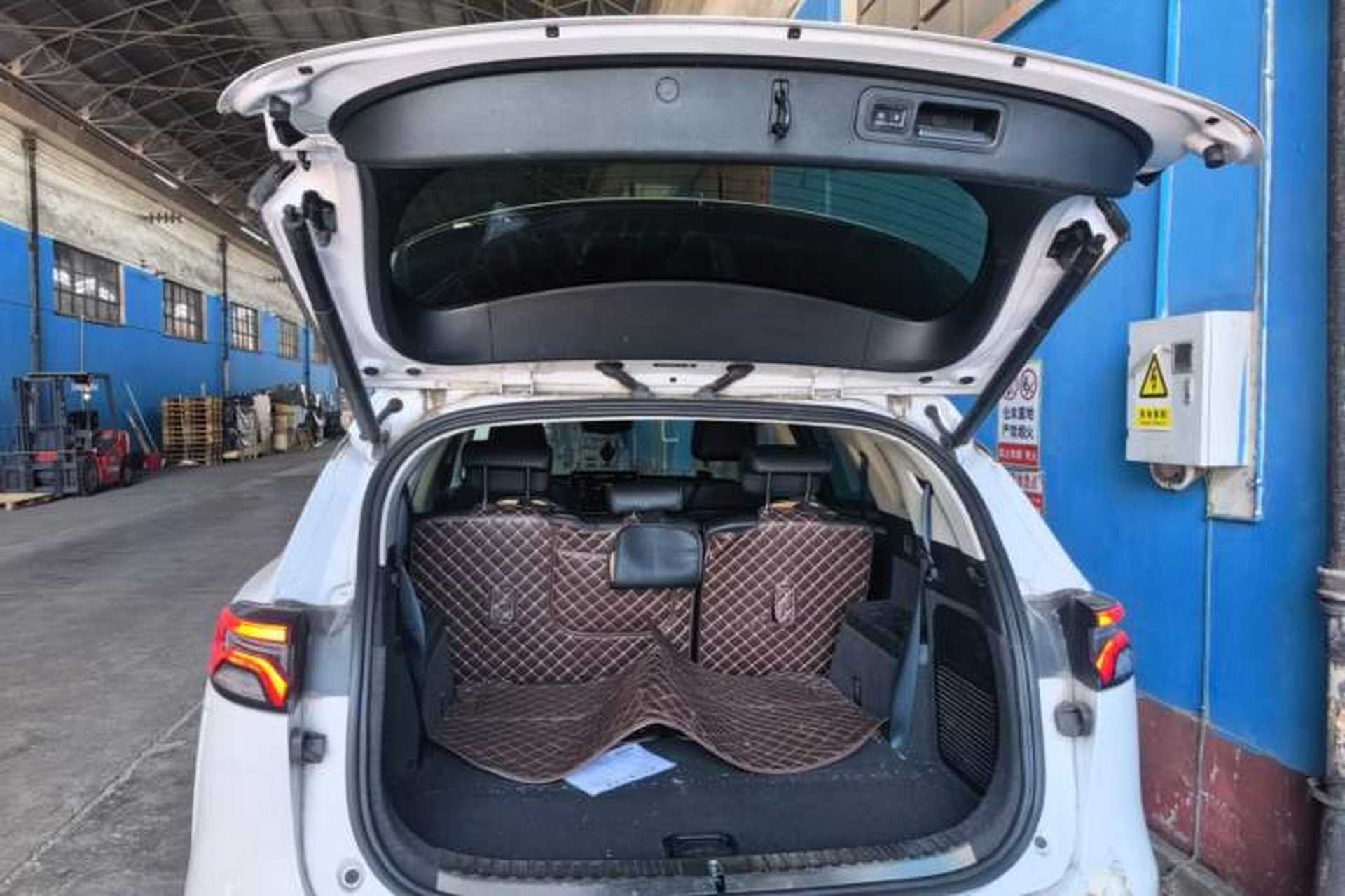 Used BYD Tang 2019 2.0T Automatic SmartConnect Luxury 7-Seater China VI Standard Trunk