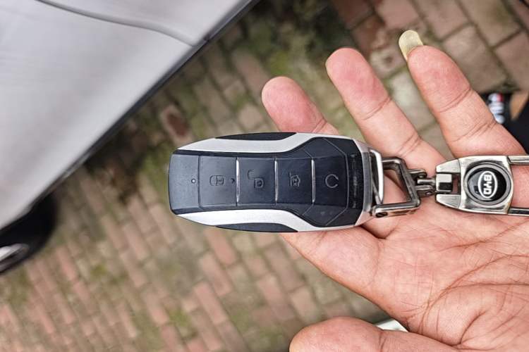 Used BYD Tang 2019 2.0T Automatic SmartConnect Luxury Edition 5 Seats China VI Standard Vehicle Key
