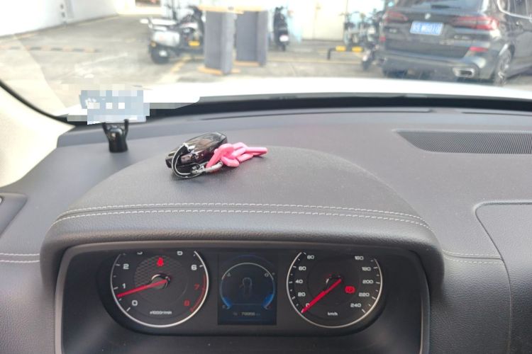 Used BYD Tang 2019 2.0T Automatic SmartConnect Prestige 5-Seater China VI Standard Vehicle Key