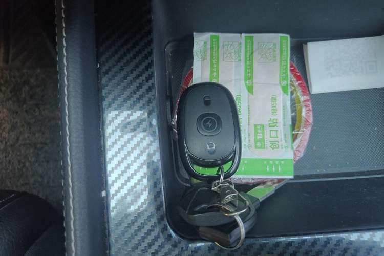 Used BYD Tang 2019 2.0T Automatic SmartConnect Prestige 5-Seater China VI Standard Vehicle Key