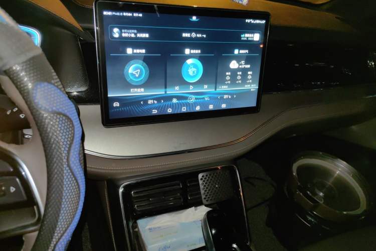 Used BYD Tang 2021 2.0T Automatic Flagship Edition Audio And AC Panel