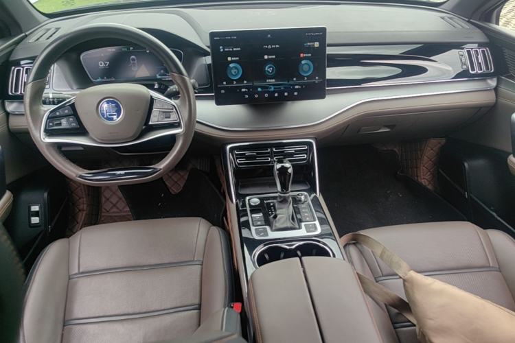 Used BYD Tang 2021 2.0T Automatic Flagship Edition Center Console