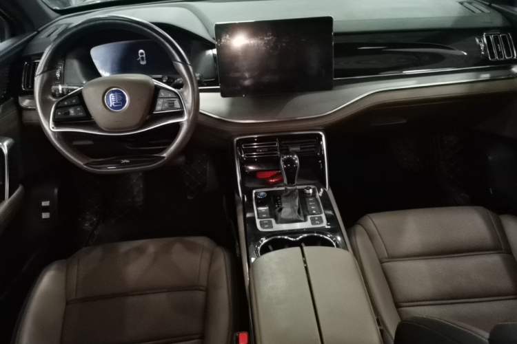 Used BYD Tang 2021 2.0T Automatic Flagship Edition Center Console