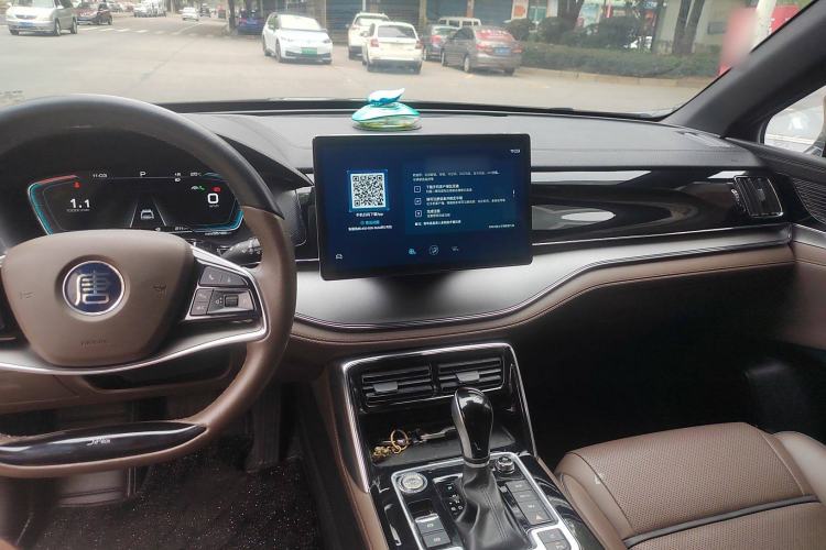 Used BYD Tang 2021 2.0T Automatic Flagship Edition Center Console